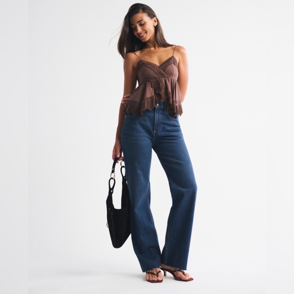 A&F Women’s Curve Love High Rise 90s Relaxed Jeans